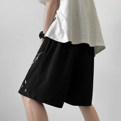 Hearujoy Leaf Embroidery Casual Shorts Men Summer Basic Simple Loose Hip Hop Streetwear Chinese style Leisure Shorts White/Black 5XL-M