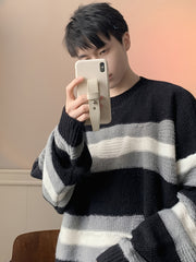 Hearujoy 1pc Korean Style Cozy Fleece-Lined Crew Neck Sweater for Men - Casual Polyester Striped Pullover with Contrasting Colors, Loose Fit, Thermal Insulation, Knitted Fabric, Adult - Fall/Winter Essential