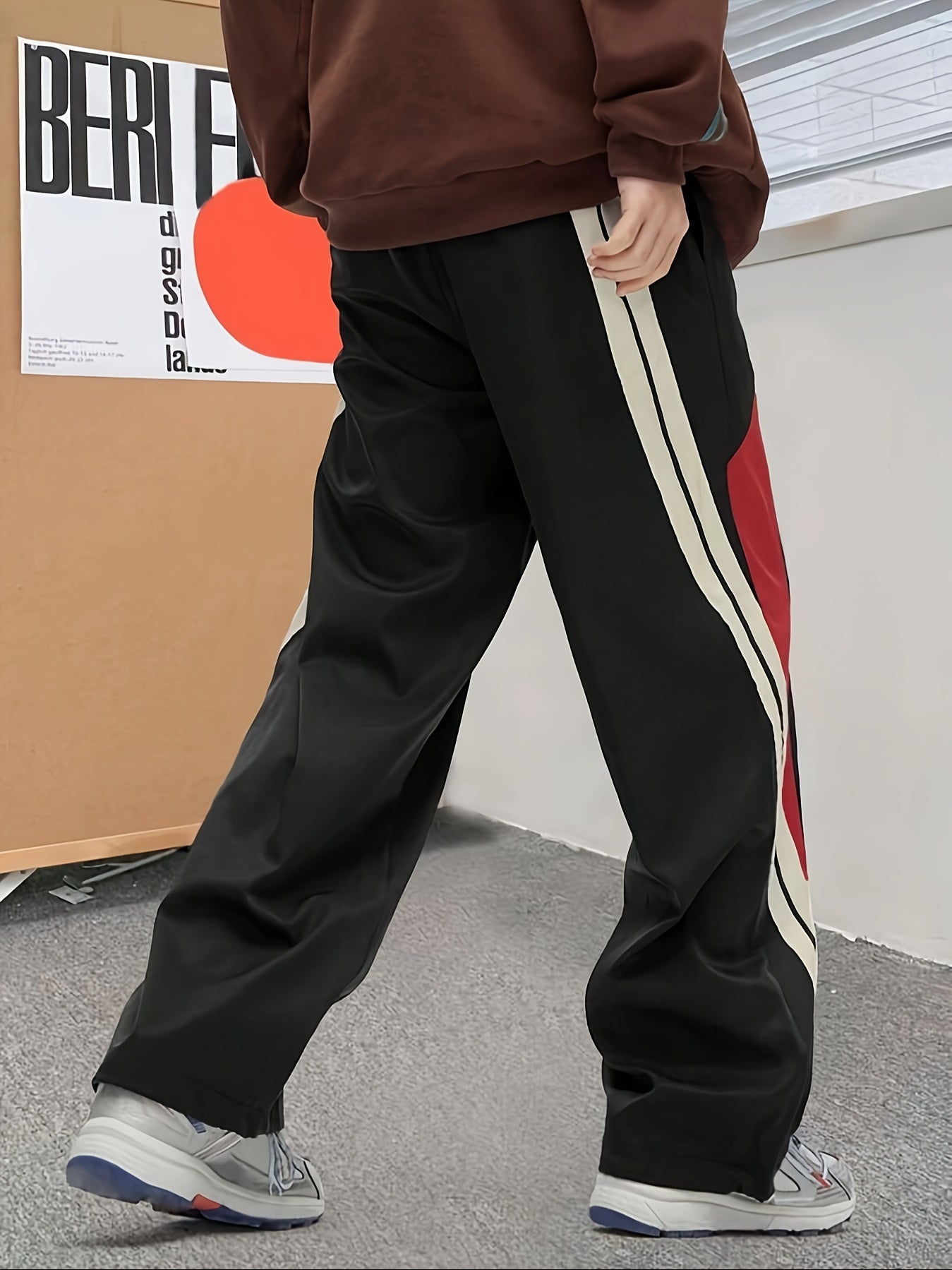 Hearujoy Men'S Casual Handsome Loose Fit For Everyday And Outdoor Wear With Sweatpants And Side Stripes
