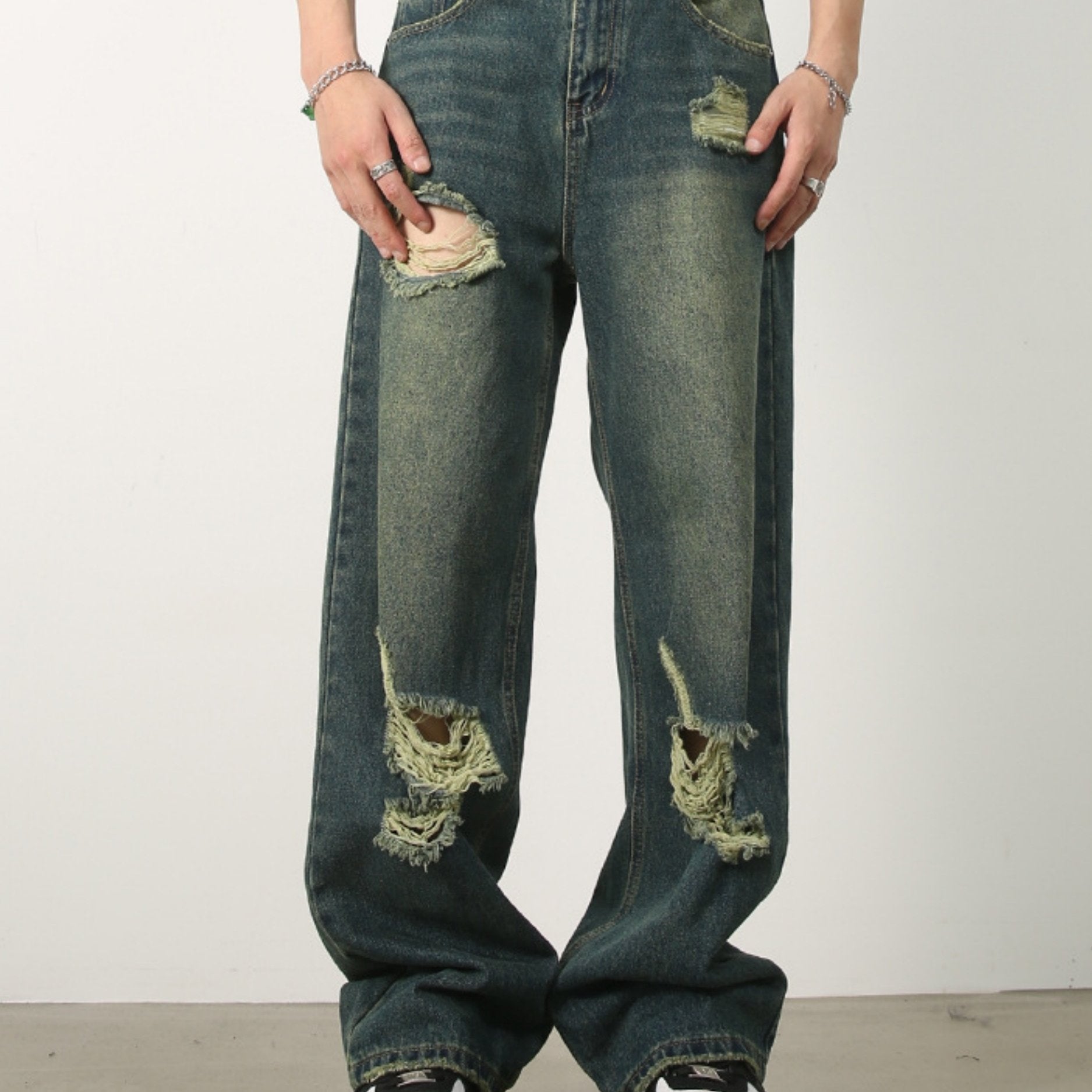 Hearujoy Men's Denim New Design Sense Street Dance Hip-hop Skateboard Hole Straight Leg Jeans Frosted Wide Leg Loose Casual Denim Pants