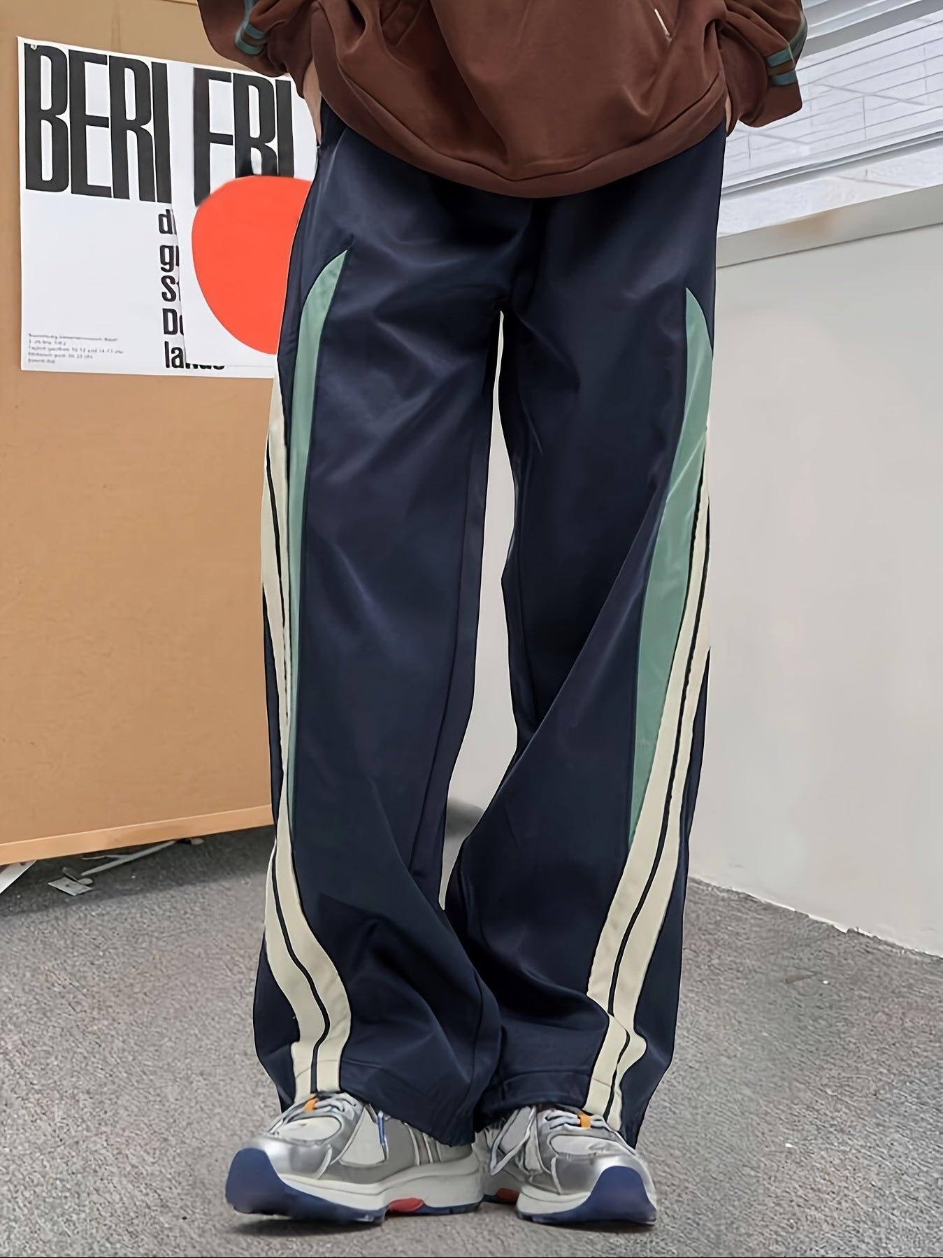 Hearujoy Men'S Casual Handsome Loose Fit For Everyday And Outdoor Wear With Sweatpants And Side Stripes