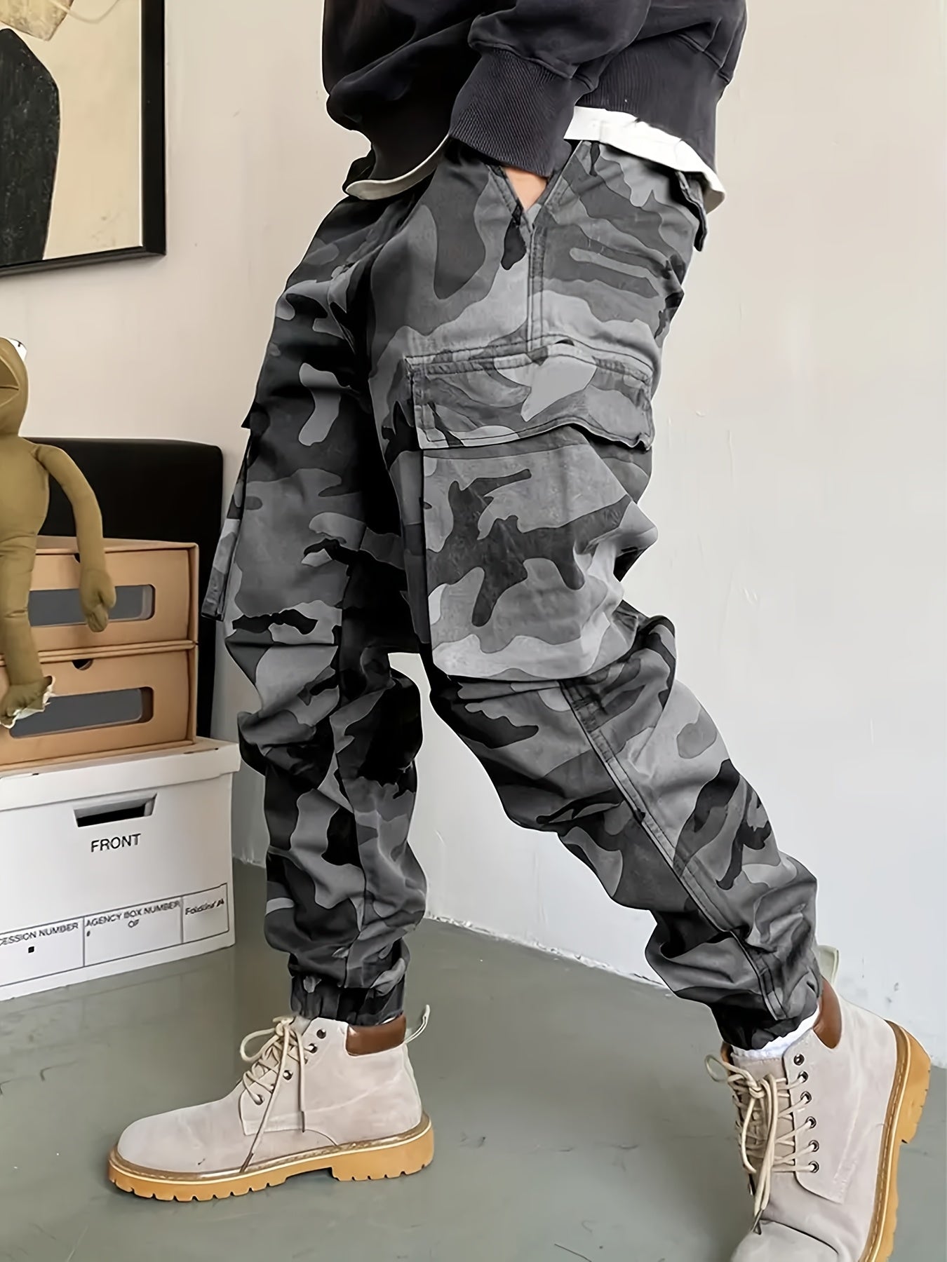 Hearujoy [All-Season Camo Cargo Pants] Men's Camo Cargo Pants - Comfort Fit with Multi-Pocket Design, Street Style Drawstring Waist, All-Season Wear
