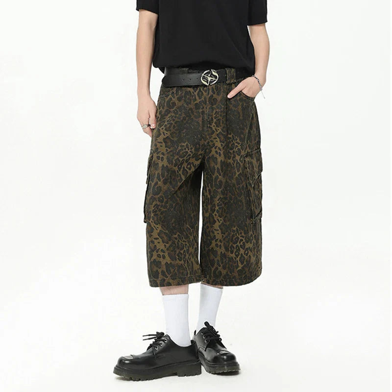 Hearujoy Streetwear Trendy Leopard Print Cargo Pants Summer New Camouflage Big Pocket Design Male Shorts Wide Leg 9C6628