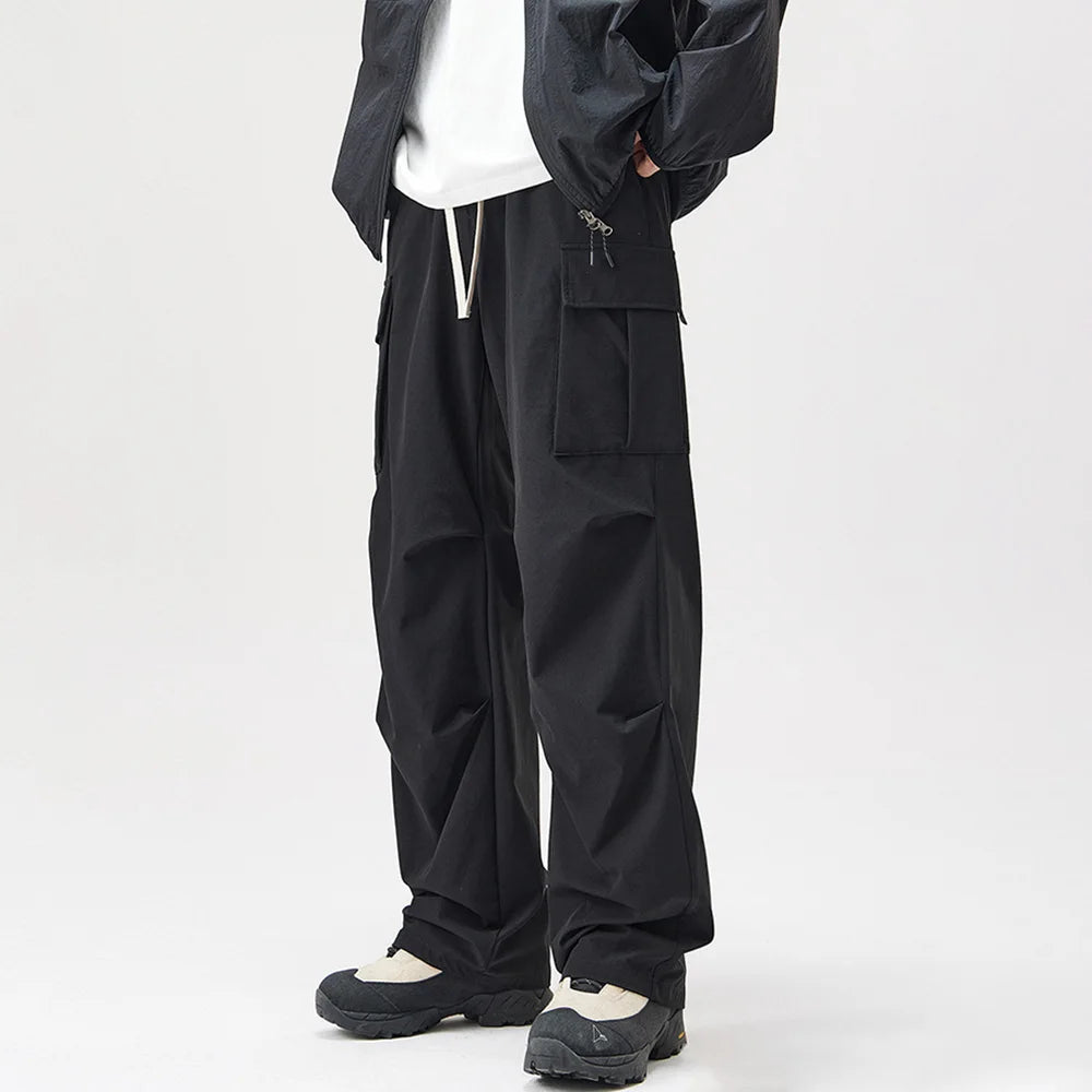 Hearujoy Autumn New Fashion Pleated Paratrooper Overalls Pants Men Outdoor Sports Big Pocket Mountain Wide Leg Casual Mens Pants