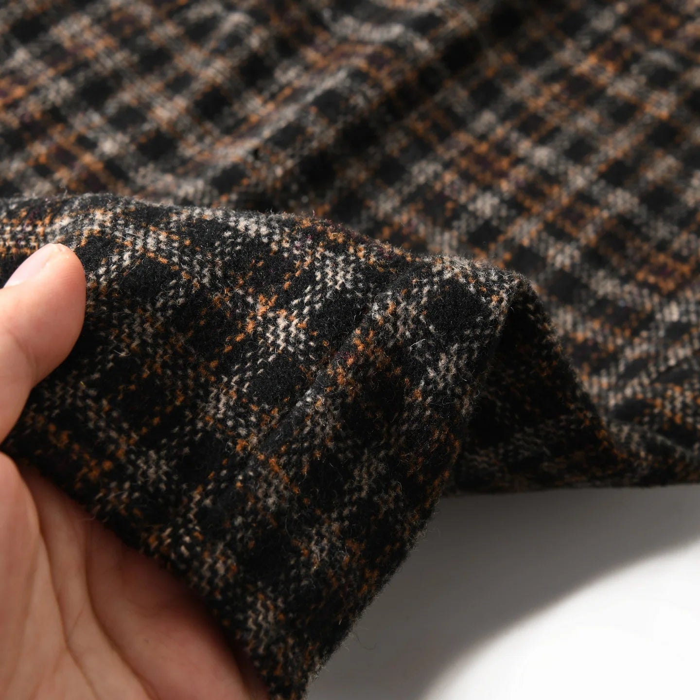 HEARUJOY  -  Autumn Winter American-style Brushed Fleece Skin-friendly Warm Breathable Loose-fit Casual Turn-collar Check Plaid Shirt for Men