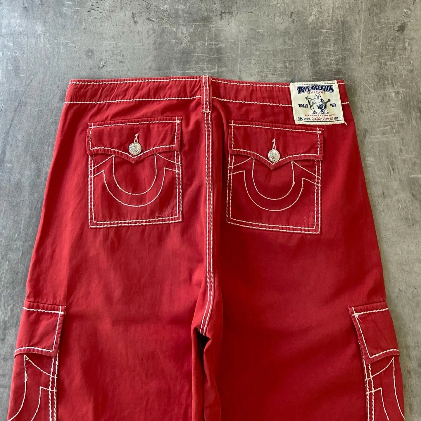 Hearujoy Y2K New Line Embroidered Red Denim Mid Pants American Retro Gothic Jeans Men Street Hip Hop Harajuku Punk Loose Wide Legs Shorts