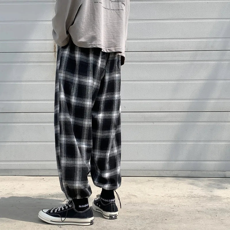 Hearujoy Black Plaid Pants Men Fashion Retro Casual Pants Loose Straight Wide Le Pants Men Streetwear Mens Vintage Trousers Plus Size 5XL