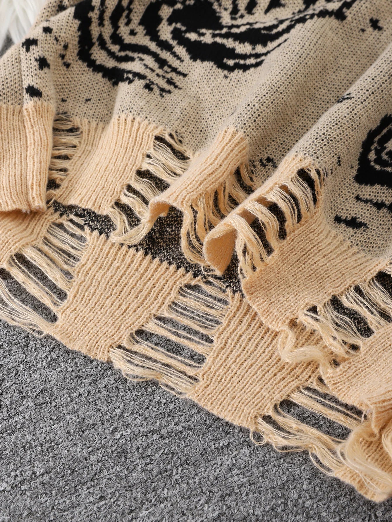 HEARUJOY  -  New Popular Street Ripped Abstract Starry Sky Pattern Pullover Ripped Sweater Casual Round Neck Knitted Men's Pullover
