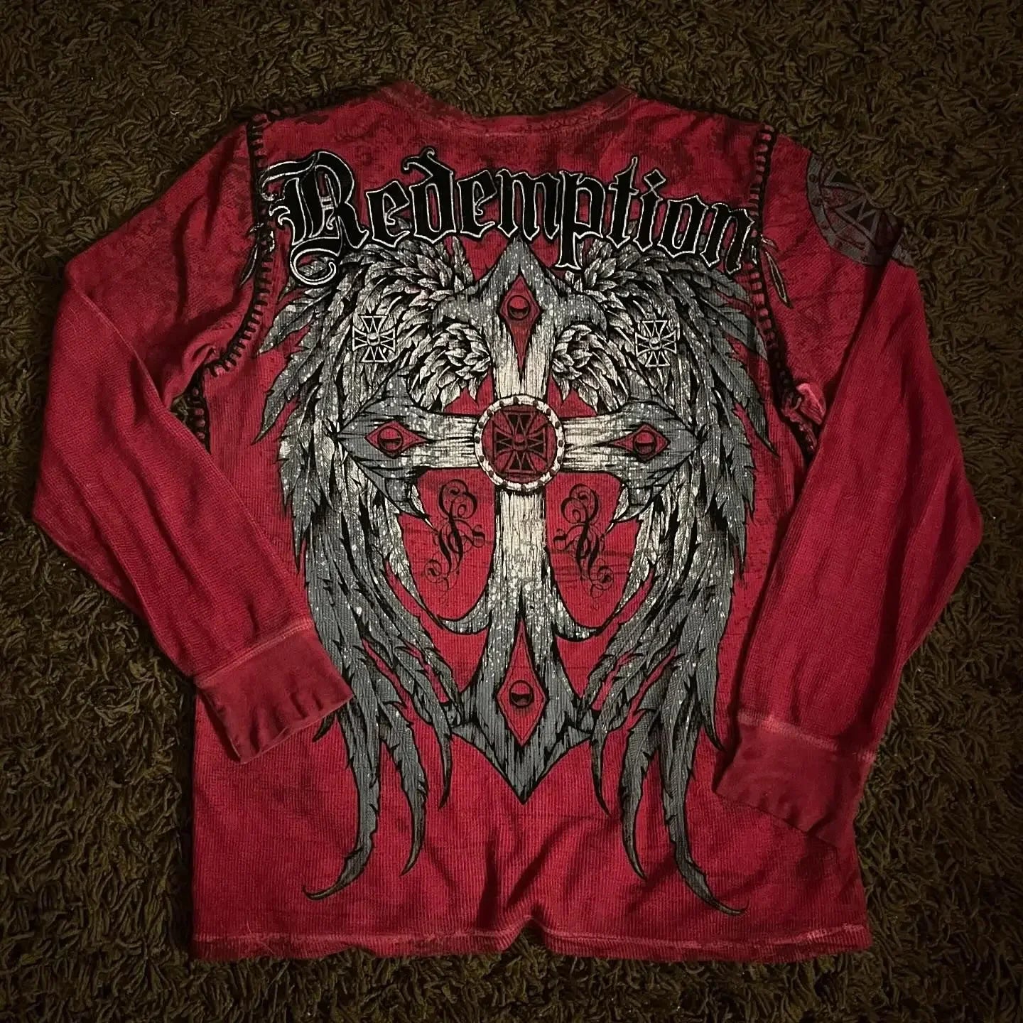 Hearujoy Y2K New Affect Long Sleeve T-shirt with Retro Cross Pattern Printed Red T-shirt for Men Women Hip Hop Gothic Punk Loose Red Top