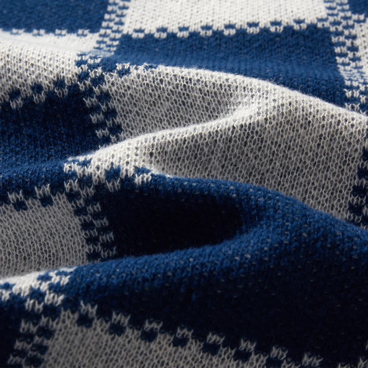 HEARUJOY  -  New Popular Autumn Winter Plaid Jacquard Pattern Pullover Sweater Casual Round Neck Contrast Color Knitted Men's Pullover