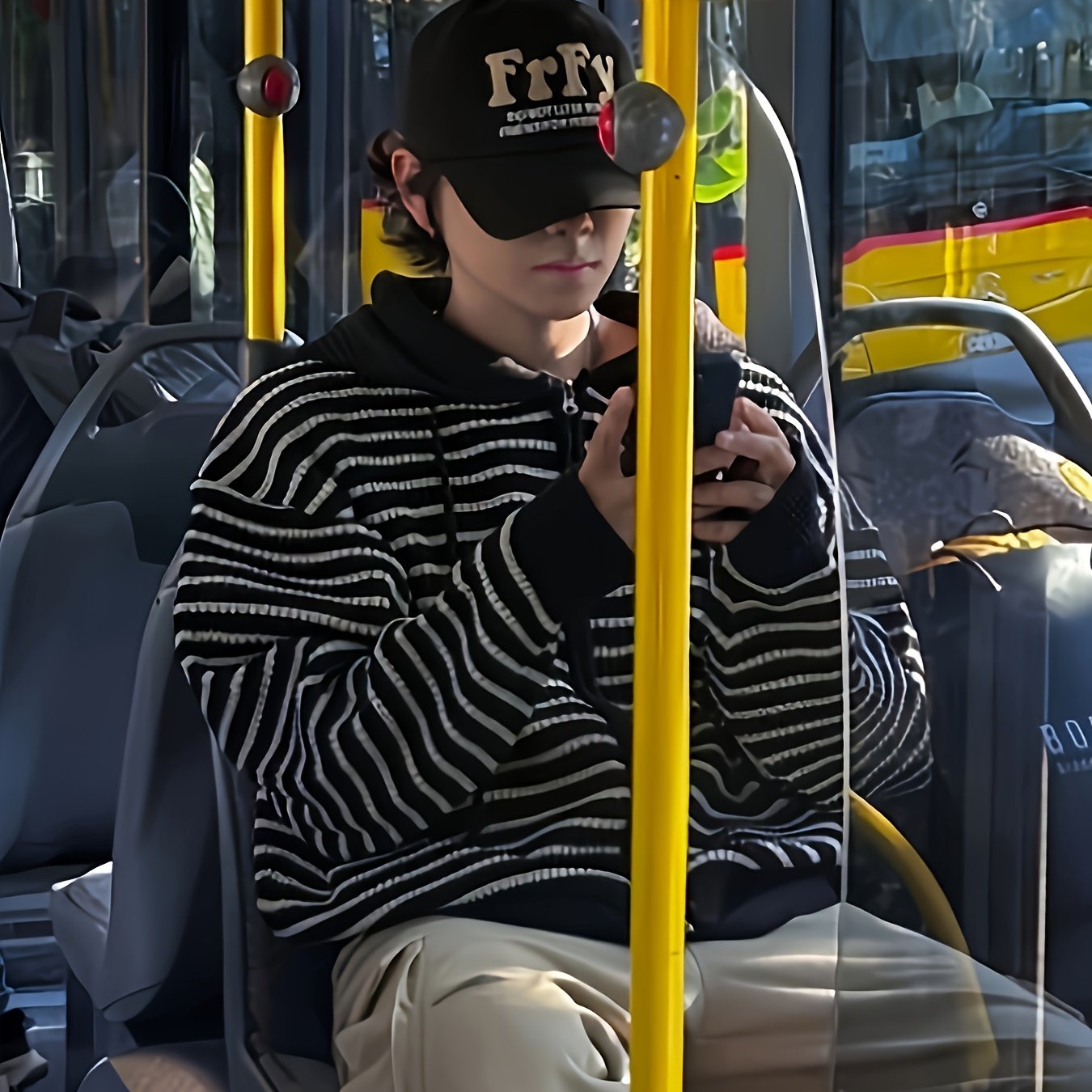 HEARUJOY  -  Men's Casual Striped Hooded Knit Cardigan - Soft Acrylic Zip-Up Sweater, Loose Fit for All Seasons, Black & White Vertical Stripes, Perfect for Commuting or Leisure Outings, Allseason Sweater | Zipup Cardigan | S