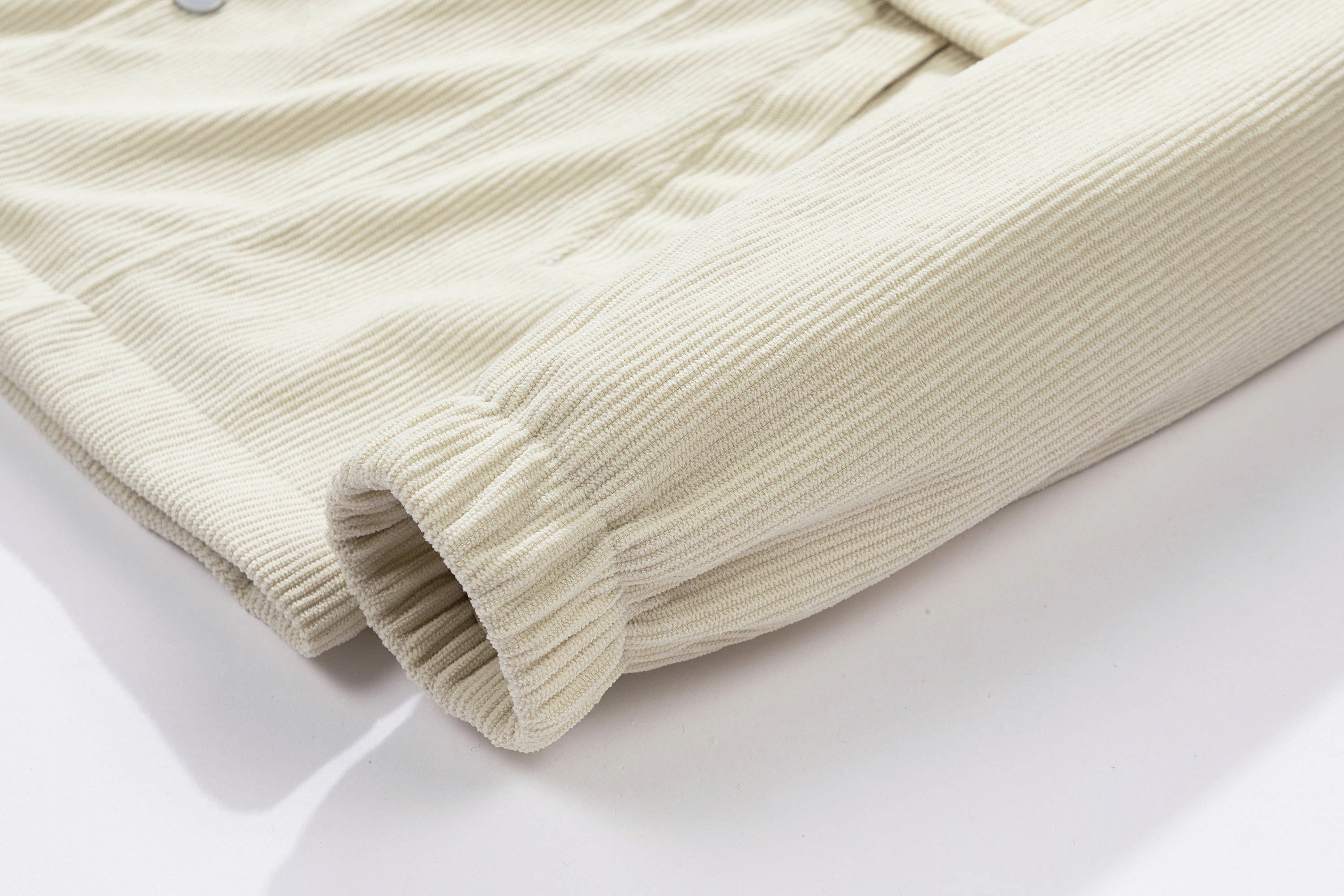 HEARUJOY  -  Spring And Autumn Men'S New Corduroy Work Jacket with Large Pockets And Casual Lapel Design.